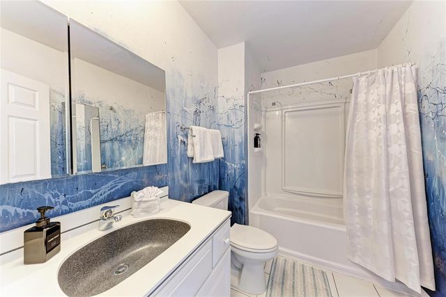 1315 15TH AVENUE W, Bradenton, FL 34205