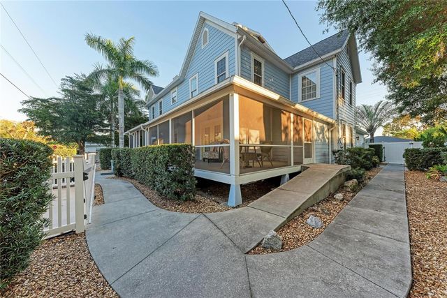 1315 15TH AVENUE W, Bradenton, FL 34205