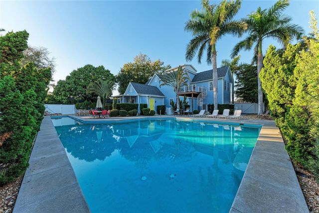 1315 15TH AVENUE W, Bradenton, FL 34205