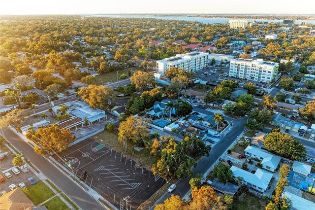 1315 15TH AVENUE W, Bradenton, FL 34205