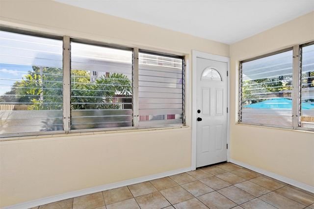 3452 9TH AVENUE N, St Petersburg, FL 33713