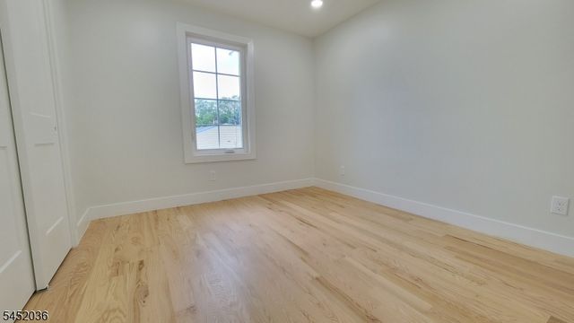 135 Lake Shore Dr, Parsippany-troy Hills Twp., NJ 07054