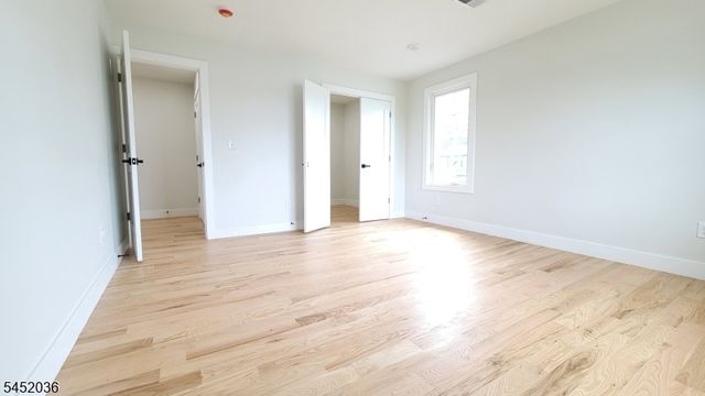 135 Lake Shore Dr, Parsippany-troy Hills Twp., NJ 07054