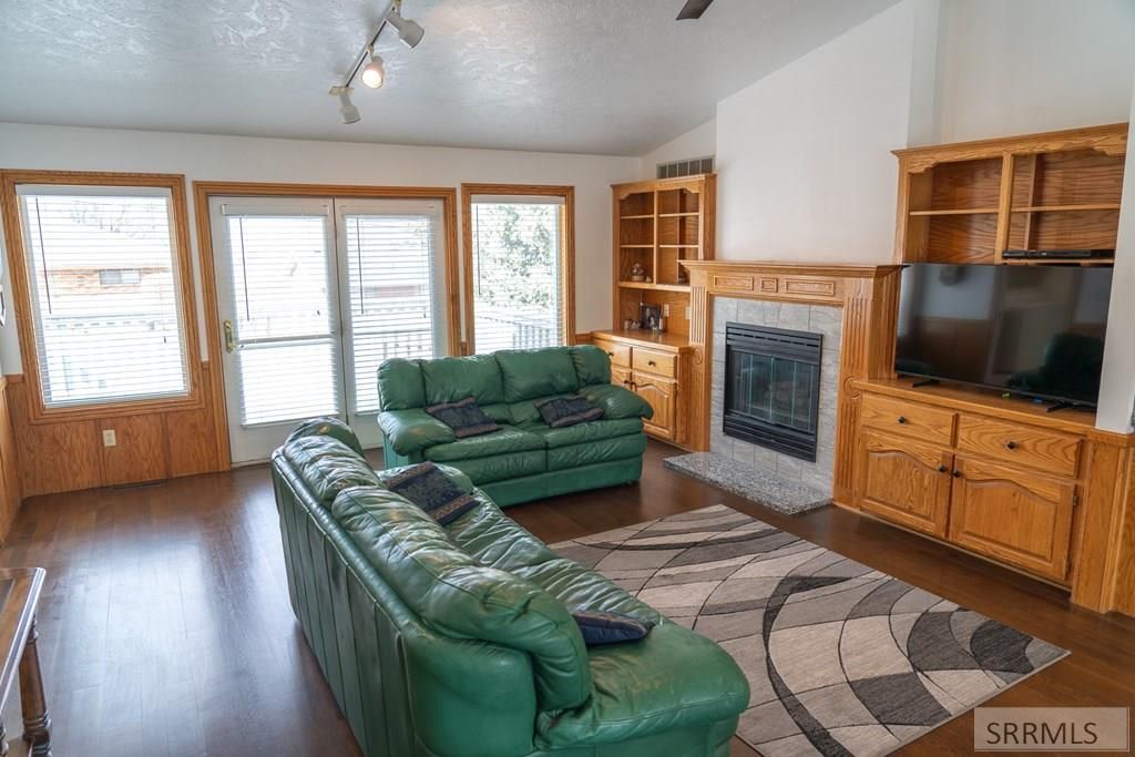 Image 13 of property listing at 266 Nez Perce Ave, Rexburg, ID 83440