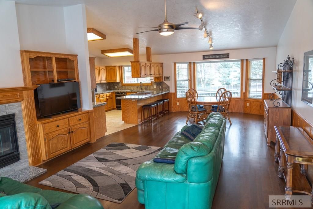 Image 14 of property listing at 266 Nez Perce Ave, Rexburg, ID 83440