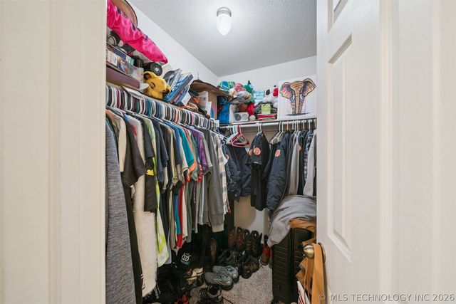 5452 S 369th West Avenue, Mannford, OK 74044