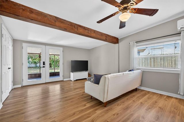 5336 10TH STREET N, St Petersburg, FL 33703