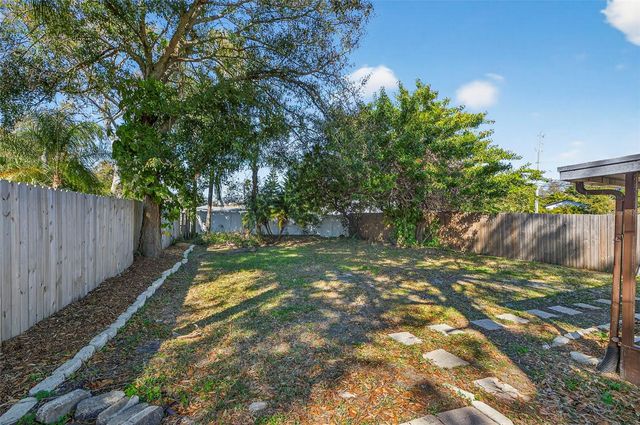 5336 10TH STREET N, St Petersburg, FL 33703