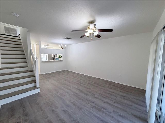 1206 KENNEWICK COURT, Wesley Chapel, FL 33543