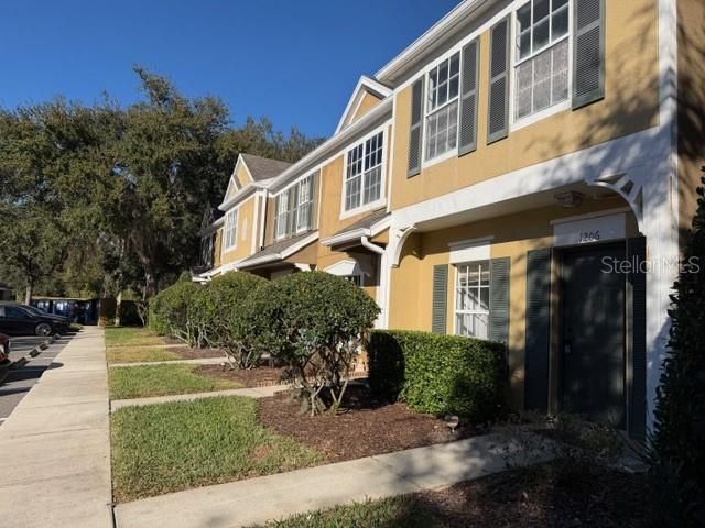 1206 KENNEWICK COURT, Wesley Chapel, FL 33543