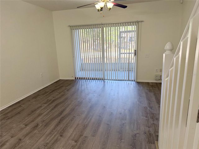 1206 KENNEWICK COURT, Wesley Chapel, FL 33543