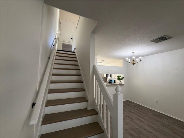 1206 KENNEWICK COURT, Wesley Chapel, FL 33543