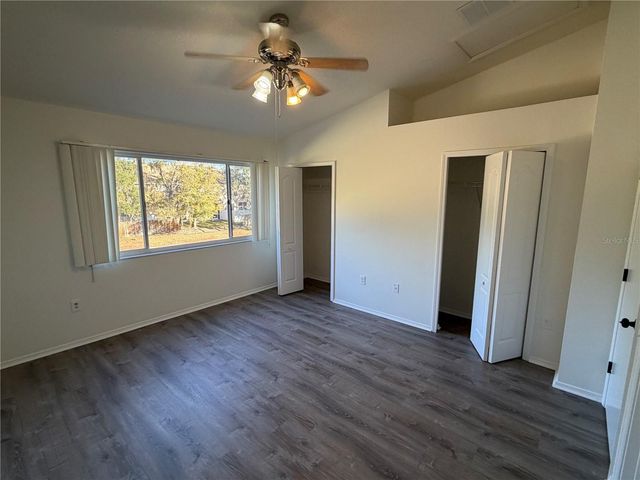 1206 KENNEWICK COURT, Wesley Chapel, FL 33543