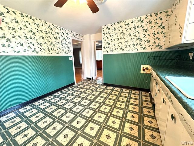 51 Fleming Street, Auburn, NY 13021