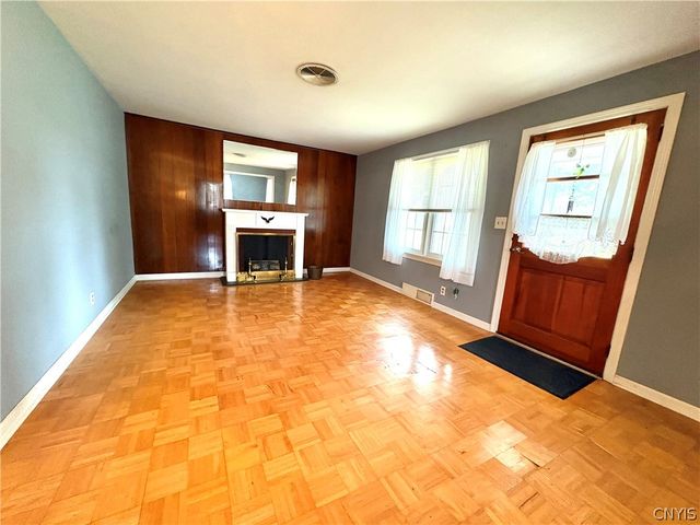 51 Fleming Street, Auburn, NY 13021