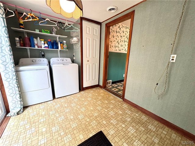 51 Fleming Street, Auburn, NY 13021
