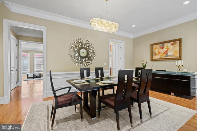 7820 CADBURY AVE, Potomac, MD 20854