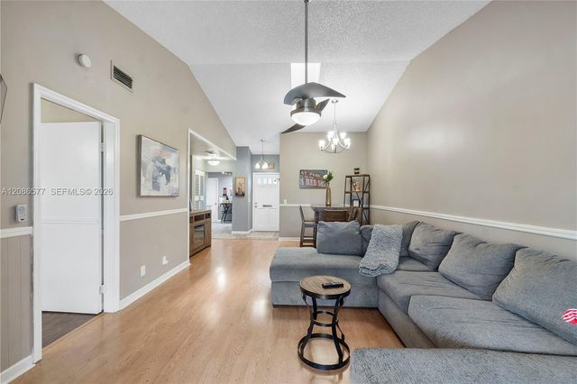 3839 Island Club Circle, Lake Worth, FL 33462