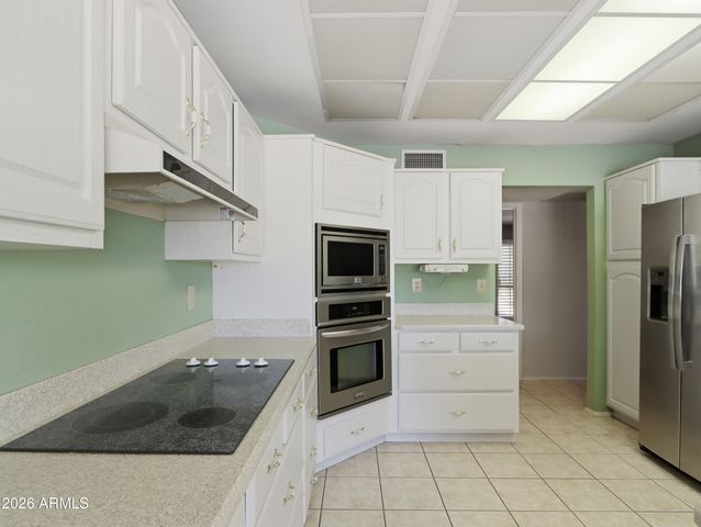 13106 W SERENADE Circle, Sun City West, AZ 85375