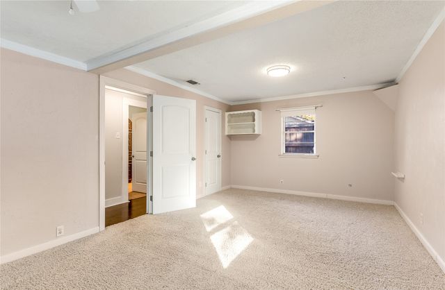 203 Walnut Way, Euless, TX 76039