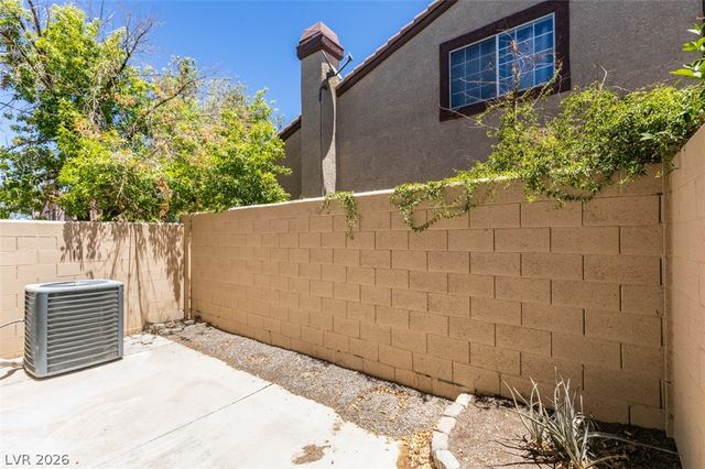 2609 Orchard Meadows Avenue, Henderson, NV 89074