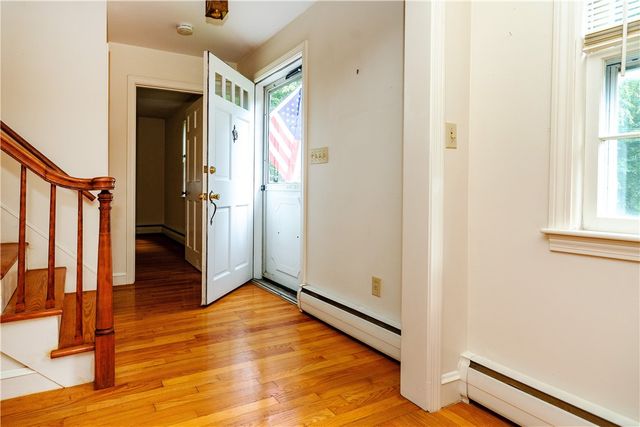 90 Moswansicut Lake Drive, Scituate, RI 02857