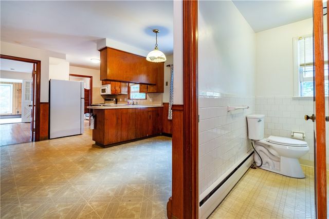 90 Moswansicut Lake Drive, Scituate, RI 02857