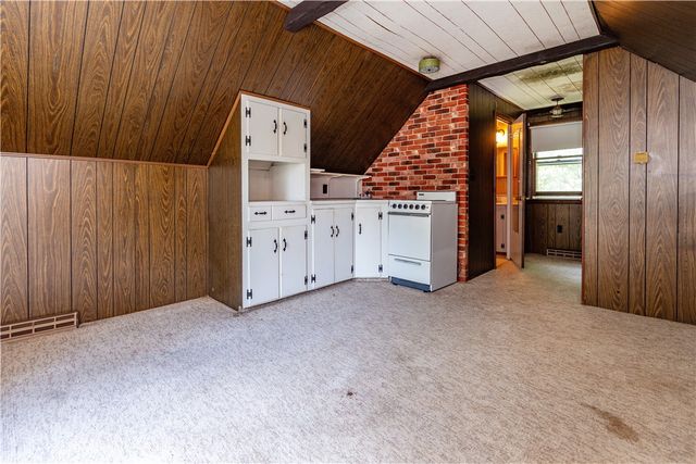 90 Moswansicut Lake Drive, Scituate, RI 02857