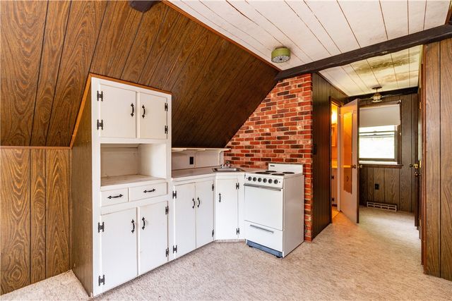 90 Moswansicut Lake Drive, Scituate, RI 02857