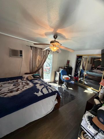 2324 6th St, Hughson, CA 95326