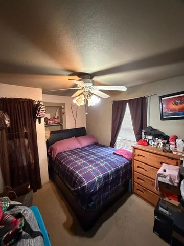 2324 6th St, Hughson, CA 95326