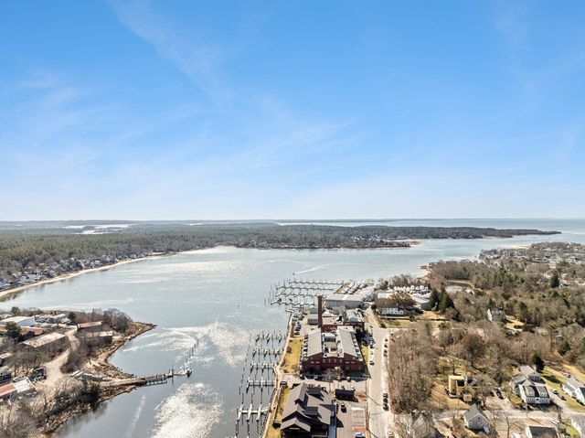 45 Main St 35, Wareham, MA 02571