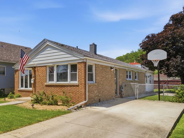 2840 Washington Street, Franklin Park, IL 60131