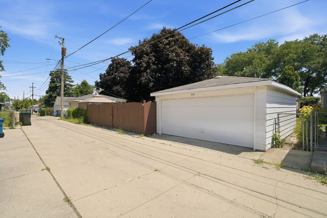 2840 Washington Street, Franklin Park, IL 60131