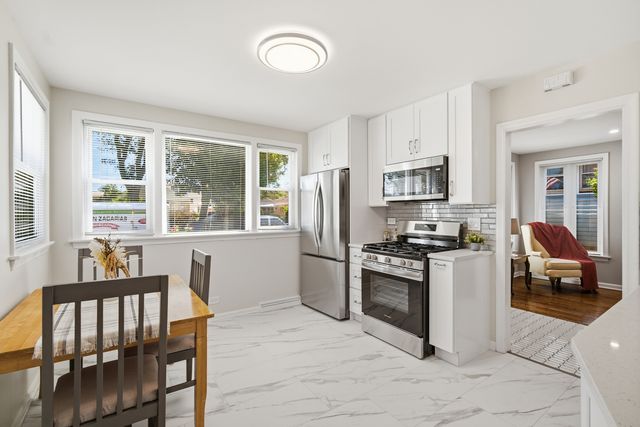 2840 Washington Street, Franklin Park, IL 60131