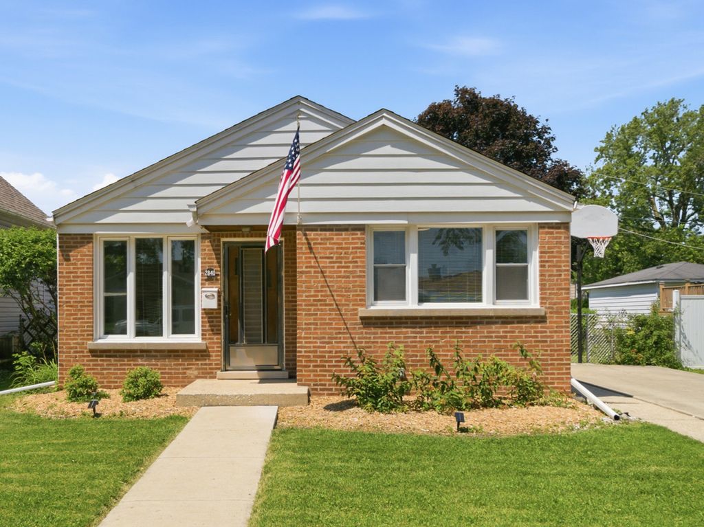 2840 Washington Street, Franklin Park, IL 60131