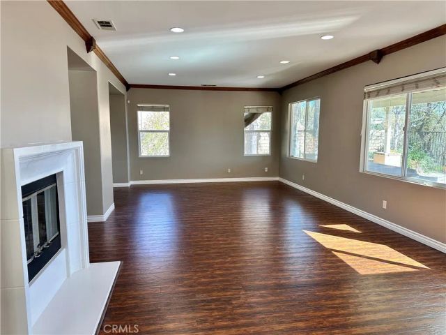 28467 Falcon Crest, Canyon Country, CA 91351