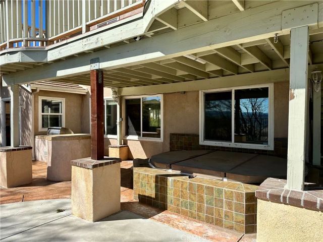 28467 Falcon Crest, Canyon Country, CA 91351