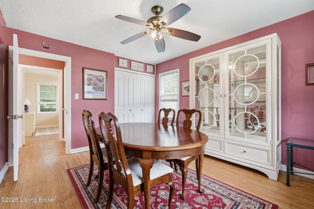 2512 Browns Ln, Louisville, KY 40220