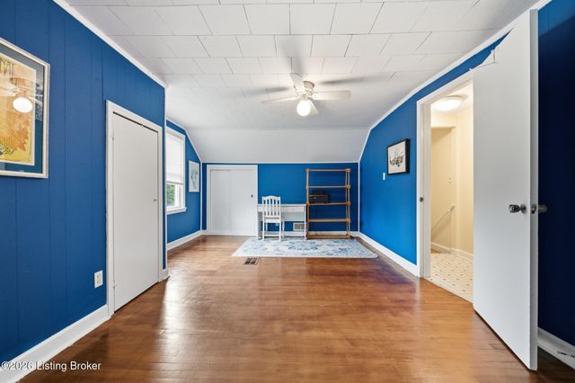 2512 Browns Ln, Louisville, KY 40220