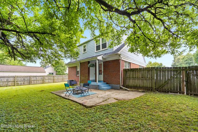 2512 Browns Ln, Louisville, KY 40220