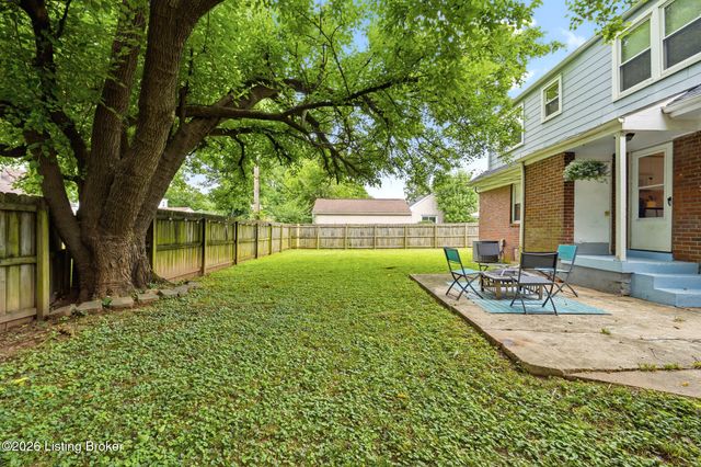 2512 Browns Ln, Louisville, KY 40220