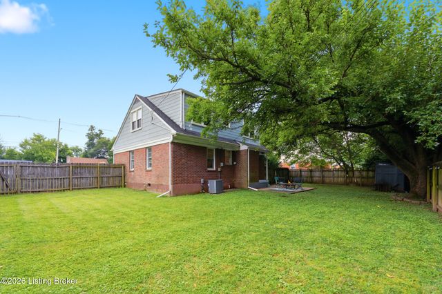 2512 Browns Ln, Louisville, KY 40220