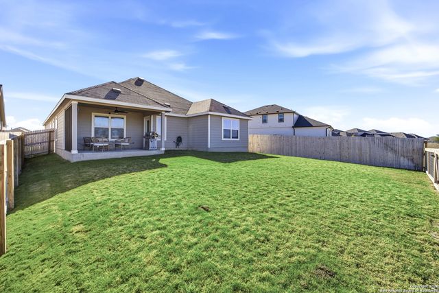 3621 Meteor, New Braunfels, TX 78130