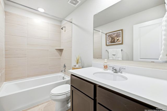 3621 Meteor, New Braunfels, TX 78130