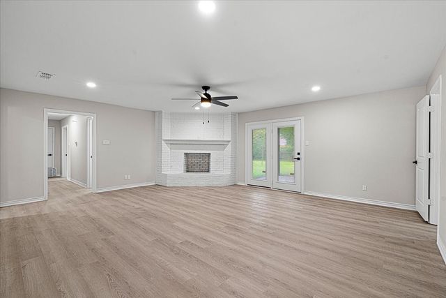 409 Northwood Boulevard, Corsicana, TX 75110