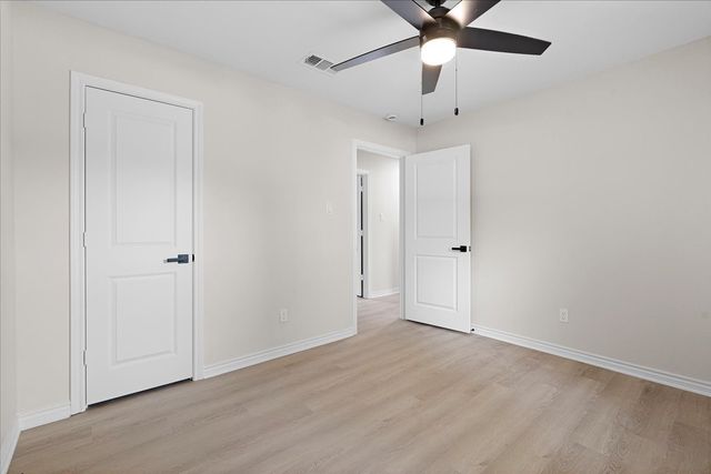 409 Northwood Boulevard, Corsicana, TX 75110