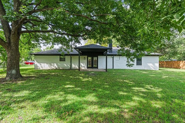 409 Northwood Boulevard, Corsicana, TX 75110
