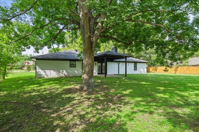 409 Northwood Boulevard, Corsicana, TX 75110