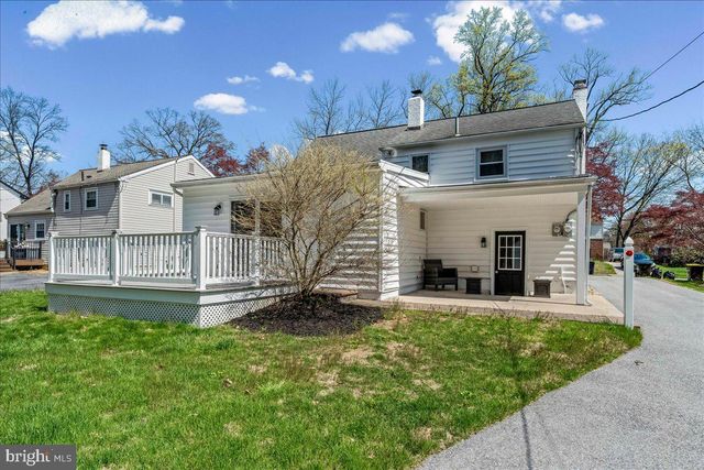 26 GREENTREE LN, Malvern, PA 19355